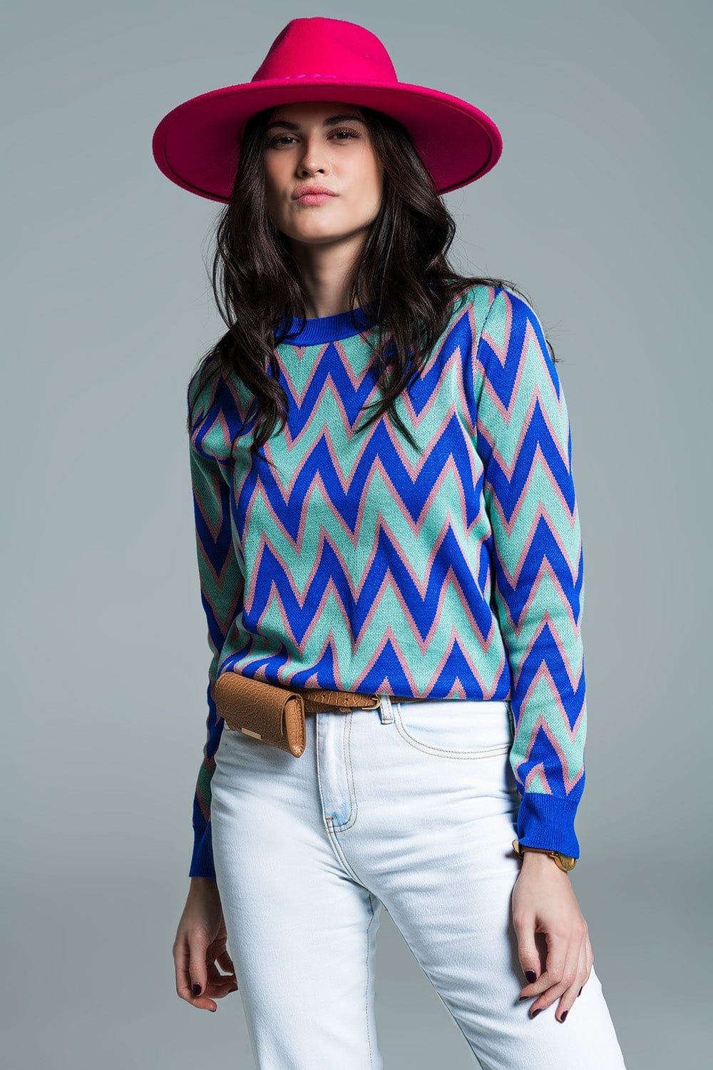Q2 Women's Sweater One Size / Blue Blue Sweater With  Zig Zag Print In Blue With Pink Details