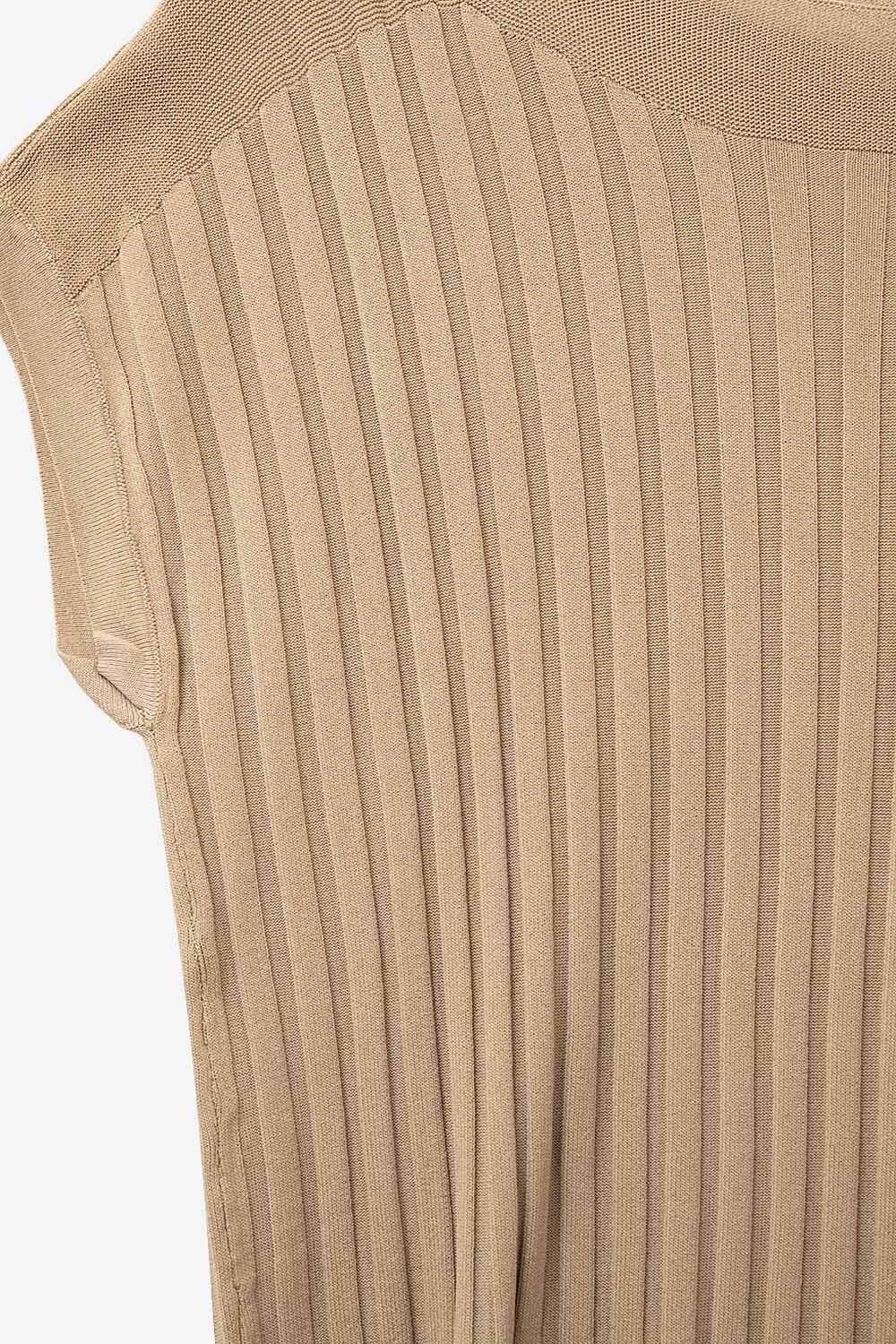 Q2 Women's Sweater One Size / Brown Camel Fine Rib Knitted Sweater With Boat Neck
