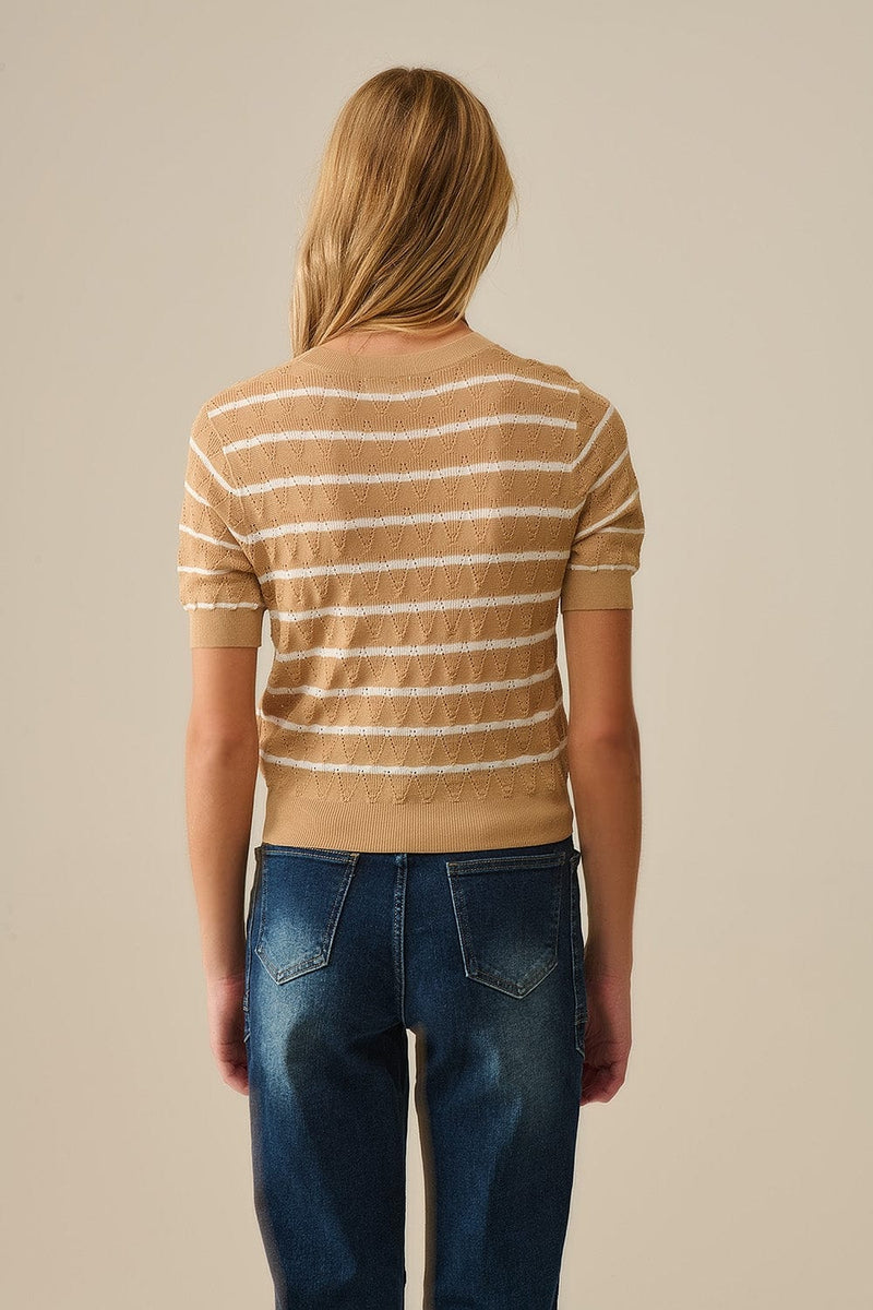 Q2 Women's Sweater One Size / Brown Camel Openwork Knit Top With Short Sleeves And White Stripes