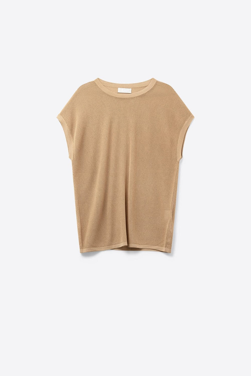 Q2 Women's Sweater One Size / Brown Grid Knit Sweater In Camel Color