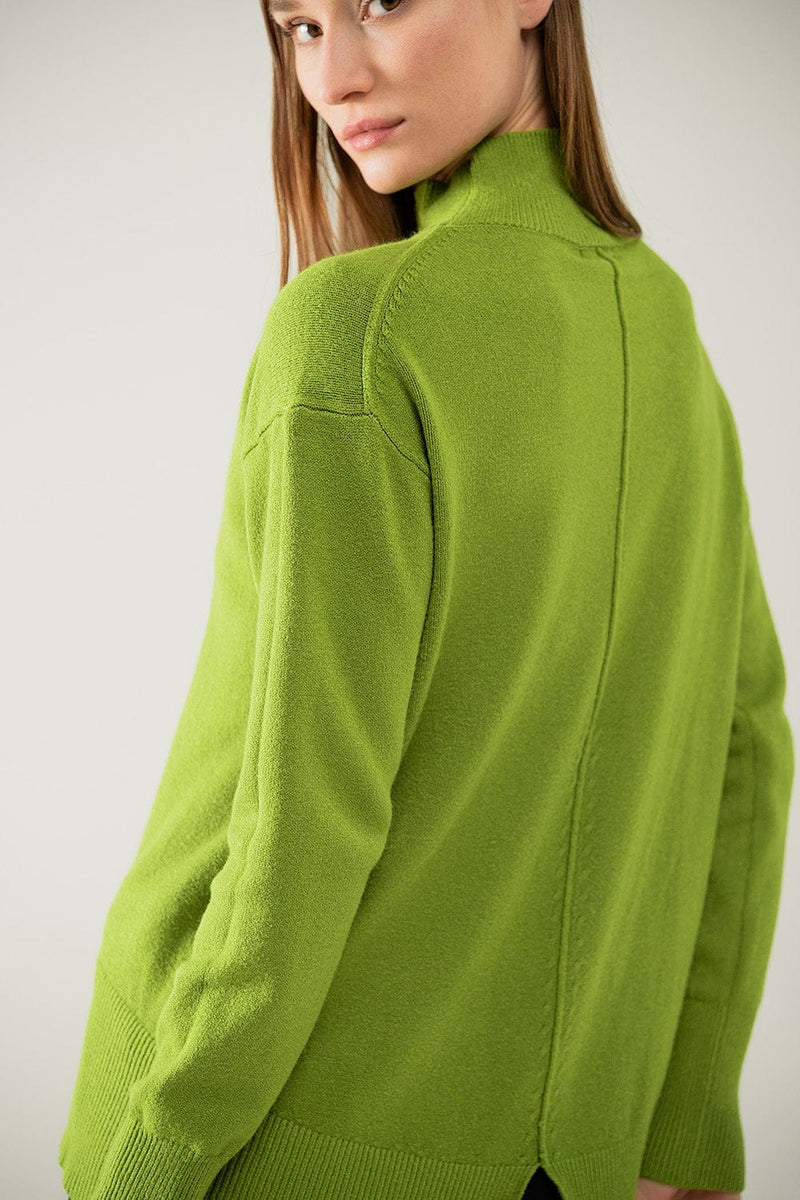 Q2 Women's Sweater One Size / Green Loose Green Sweater With Opening In The Back