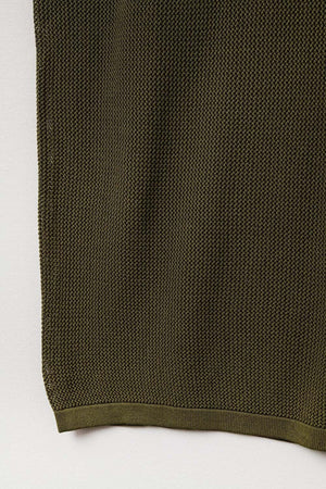Q2 Women's Sweater One Size / Green Mesh Knit Sweater In Khaki Color