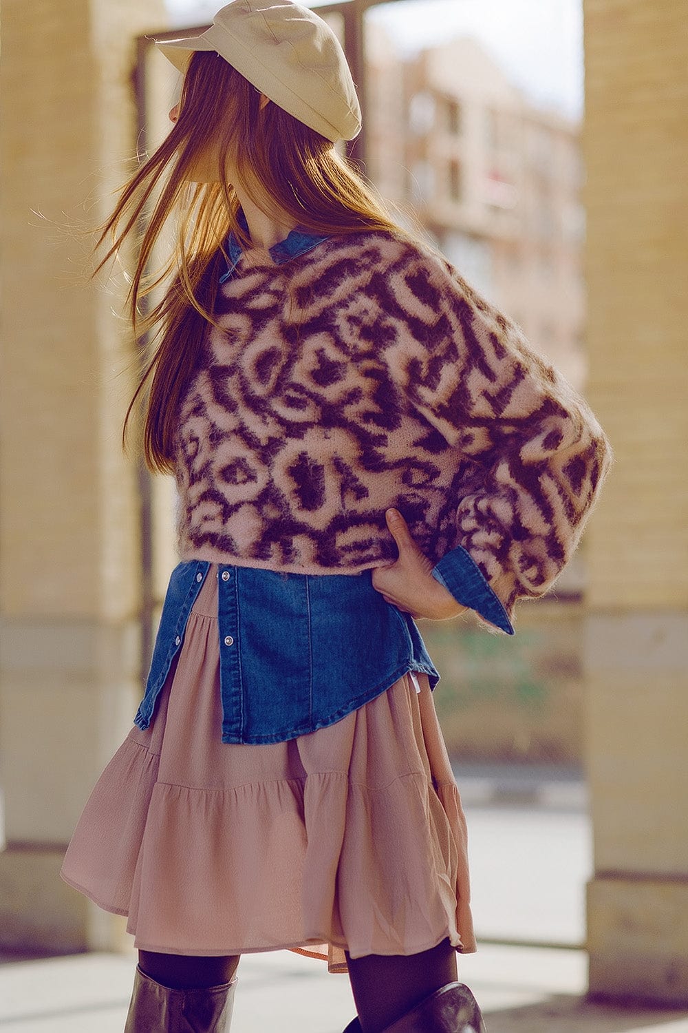 Q2 Women's Sweater One Size / Pink Pink Leopard Print Sweater Made Of Wool Knitted