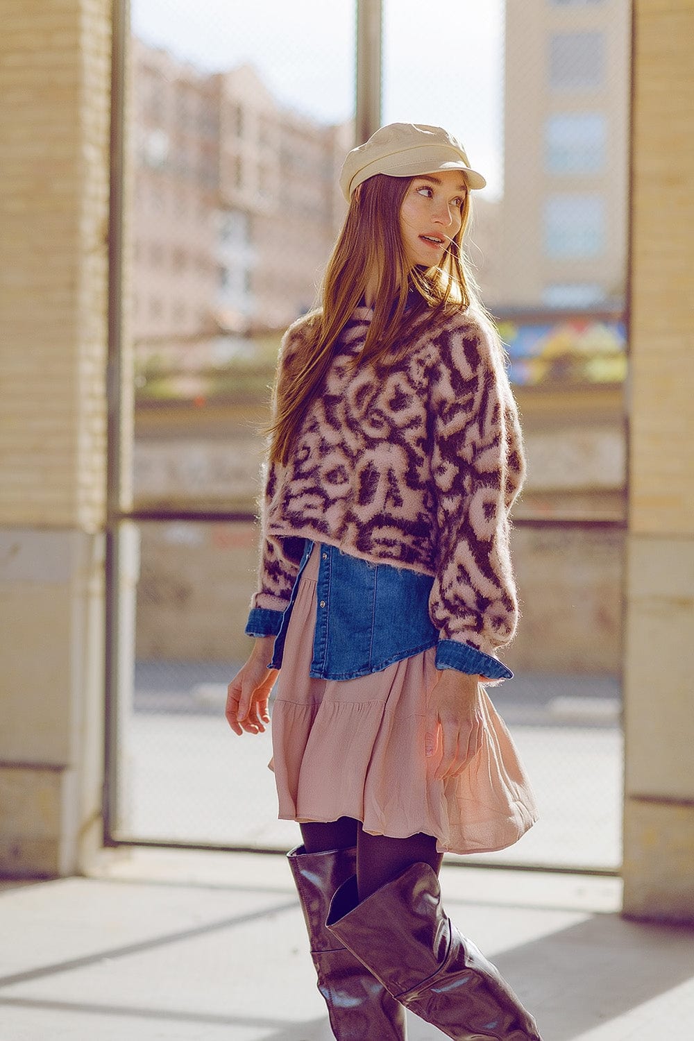 Q2 Women's Sweater One Size / Pink Pink Leopard Print Sweater Made Of Wool Knitted