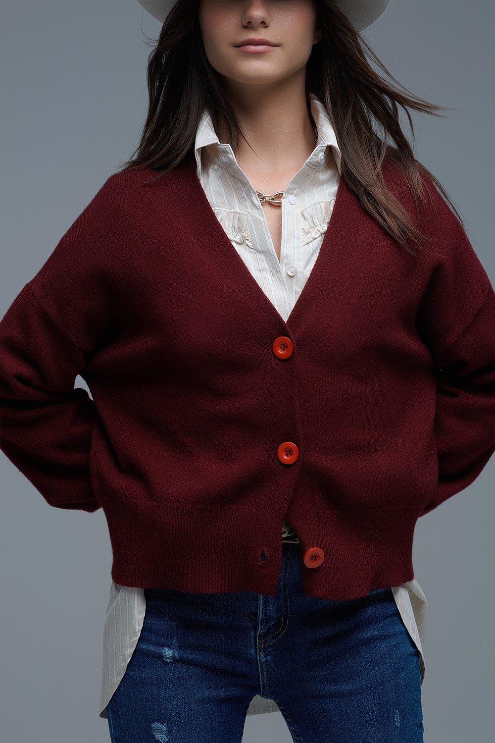 Q2 Women's Sweater One Size / Red Basic V-Neck Cardigan With Long Sleeve In Burgundy