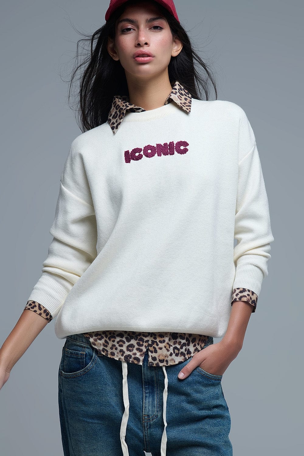 Q2 Women's Sweater One Size / White Embroidered Iconic Sweater With Global Tour Back Print In Cream