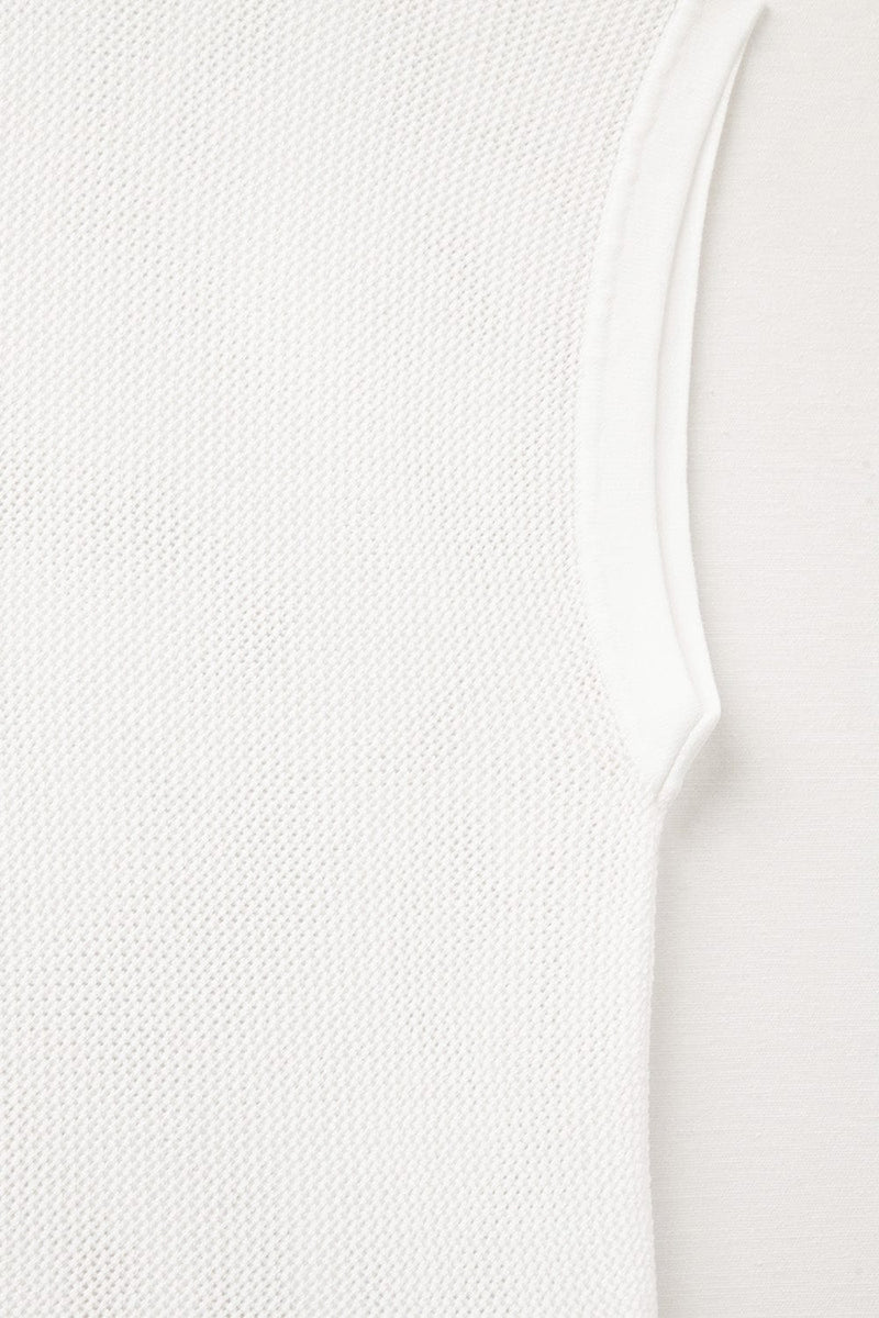 Q2 Women's Sweater One Size / White Grid Knit Sweater In White Color