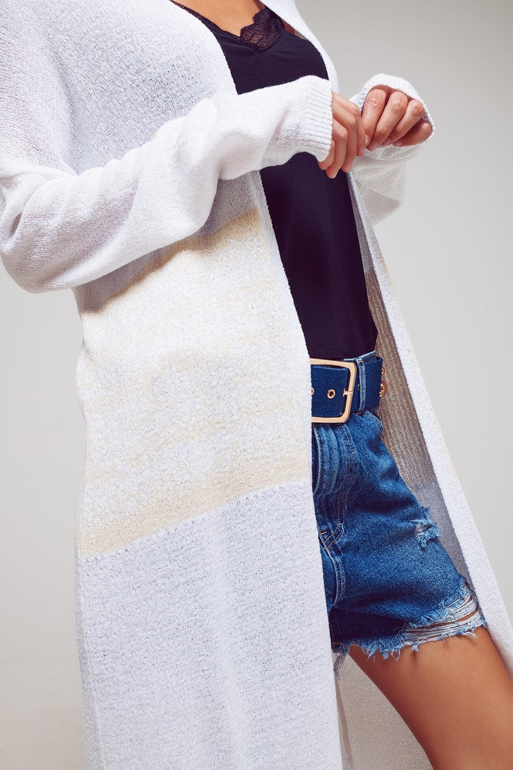 Q2 Women's Sweater One Size / White Midi Colourblock Cardigan In White