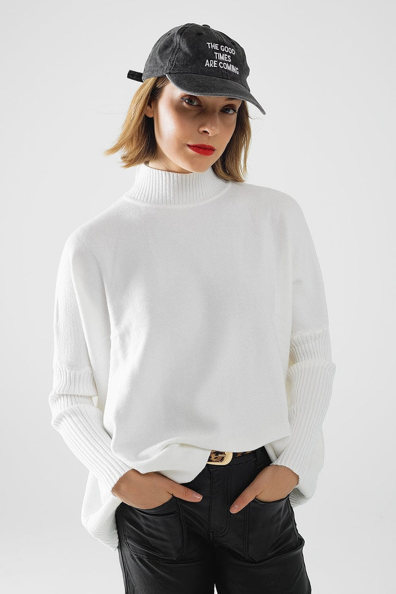 Q2 Women's Sweater One Size / White Oversized Soft Knitted White Sweater With Ribbed Sleeves