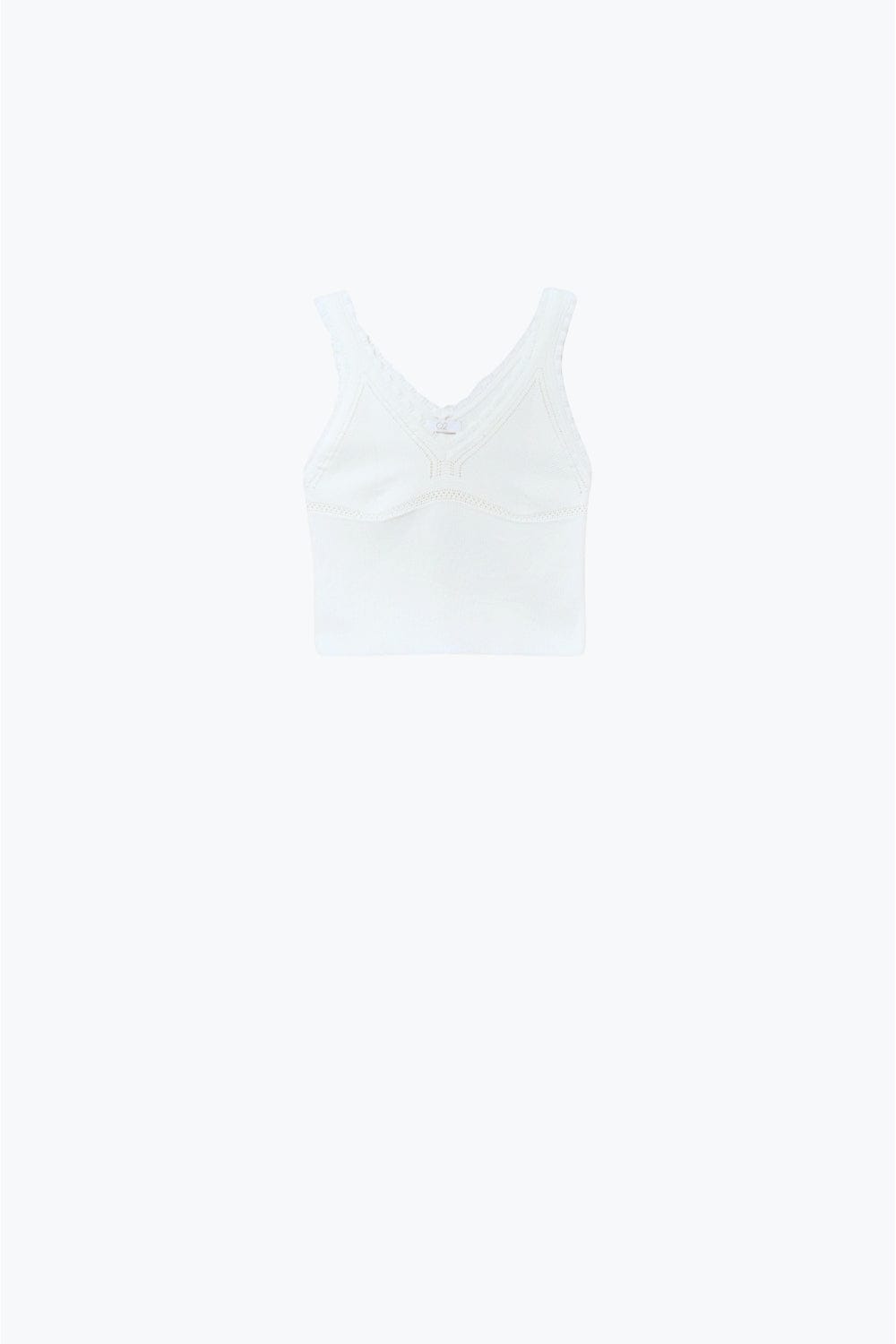 Q2 Women's Sweater One Size / White White Knit V-Neck Top With Scalloped Edges