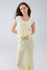 Q2 Women's Sweater One Size / Yellow Open Knit Cropped Striped Sleeveless Sweater In Yellow And White