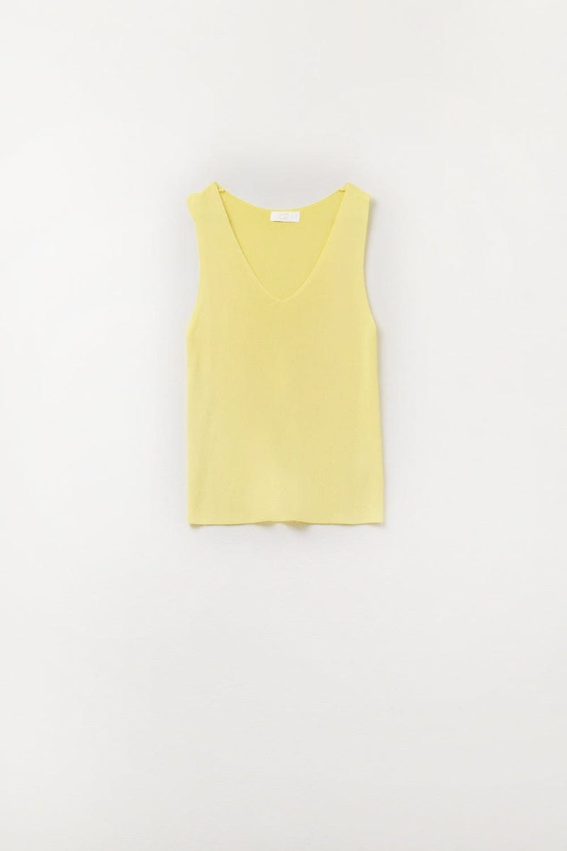 Q2 Women's Sweater One Size / Yellow Yelow Sleeveless Fine Knitted Top With V-Neck