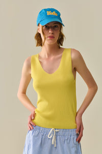 Q2 Women's Sweater One Size / Yellow Yelow Sleeveless Fine Knitted Top With V-Neck