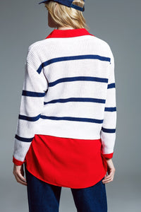 Q2 Women's Sweater Ribbed White Sweater With Black Stripes And V-Neckline