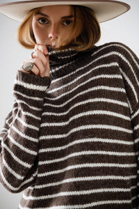 Q2 Women's Sweater Soft Knit Striped Turtleneck Sweater In Brown