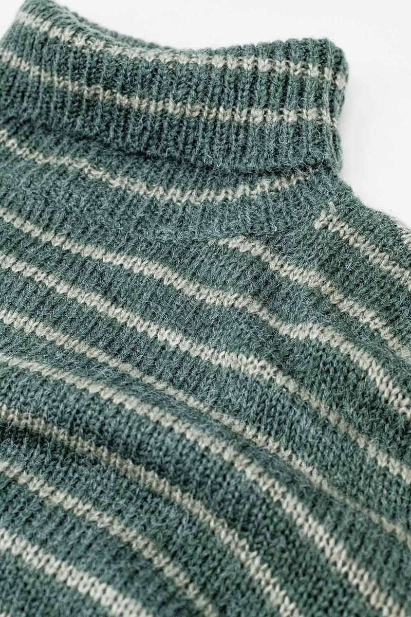 Q2 Women's Sweater Soft Knit Striped Turtleneck Sweater In Green