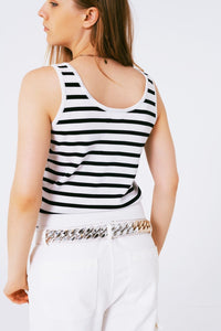 Q2 Women's Sweater Striped Cropped Top In Navy And White