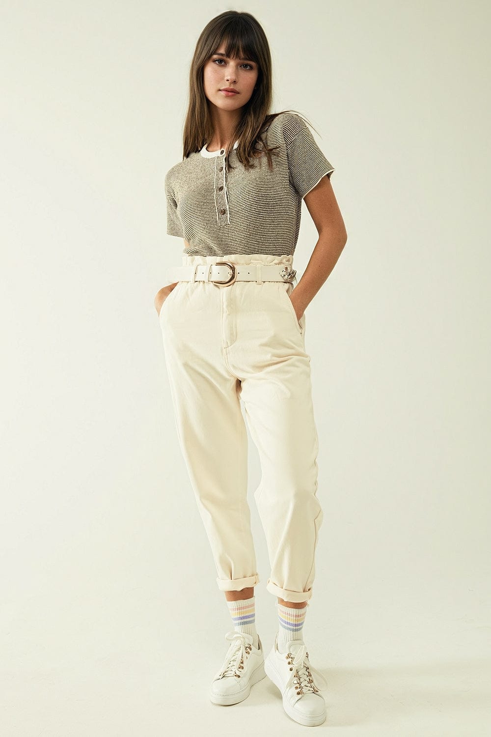 Q2 Women's Sweater Sweater With Khaki Stripes And Gold Button Closure