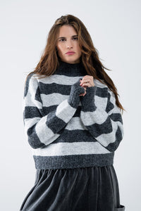 Q2 Women's Sweater Turtleneck Gray Striped Sweater