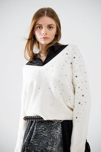 Q2 Women's Sweater V-Neck Sweater Embellished With Metallic Stars