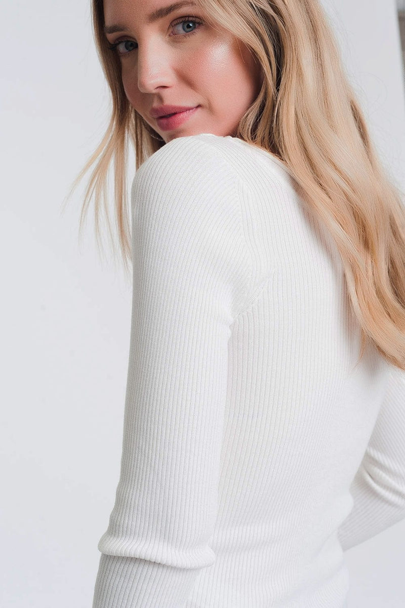 Q2 Women's Sweater White knitted wide neck sweater