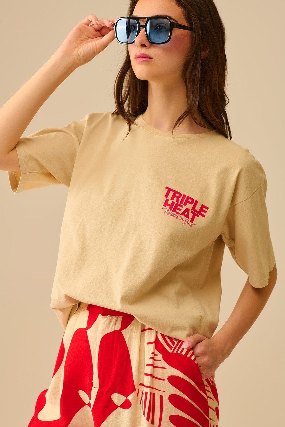 Q2 Women's Tees & Tanks One Size / Beige Beige Relaxed Fit Short Sleeve Triple Heat T-Shirt