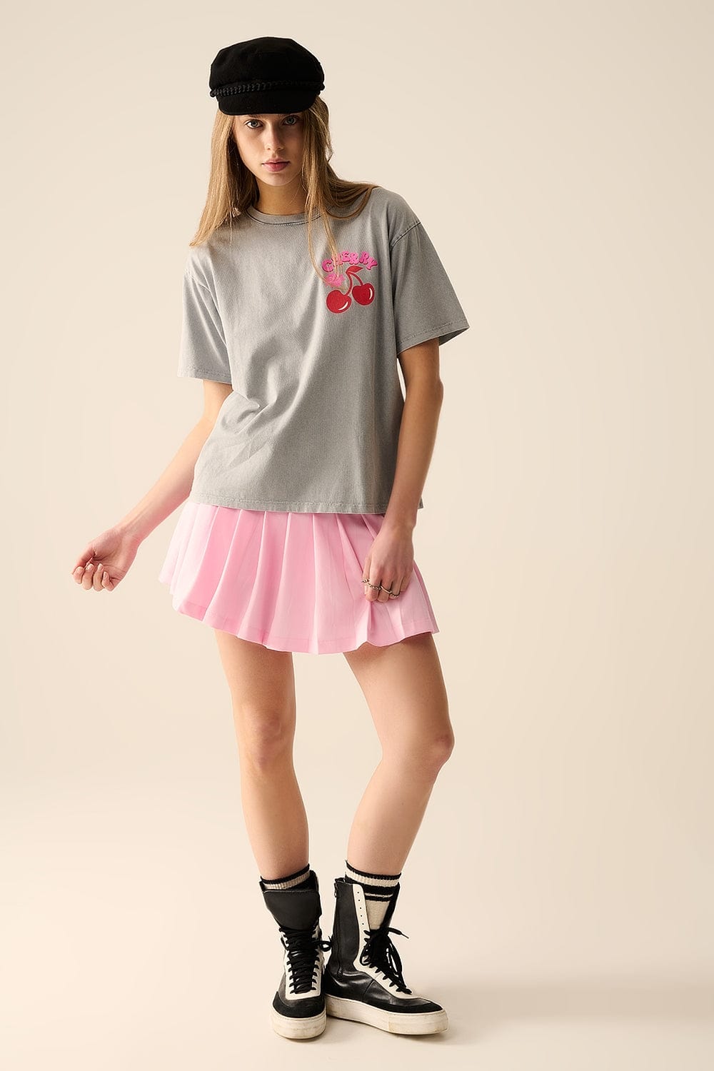Q2 Women's Tees & Tanks One Size / Grey Grey T-Shirt With Cherry In Logo And Letters
