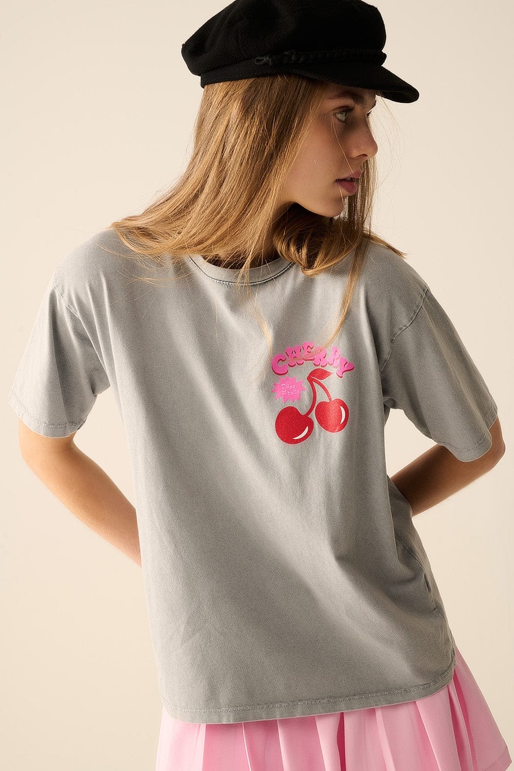 Q2 Women's Tees & Tanks One Size / Grey Grey T-Shirt With Cherry In Logo And Letters