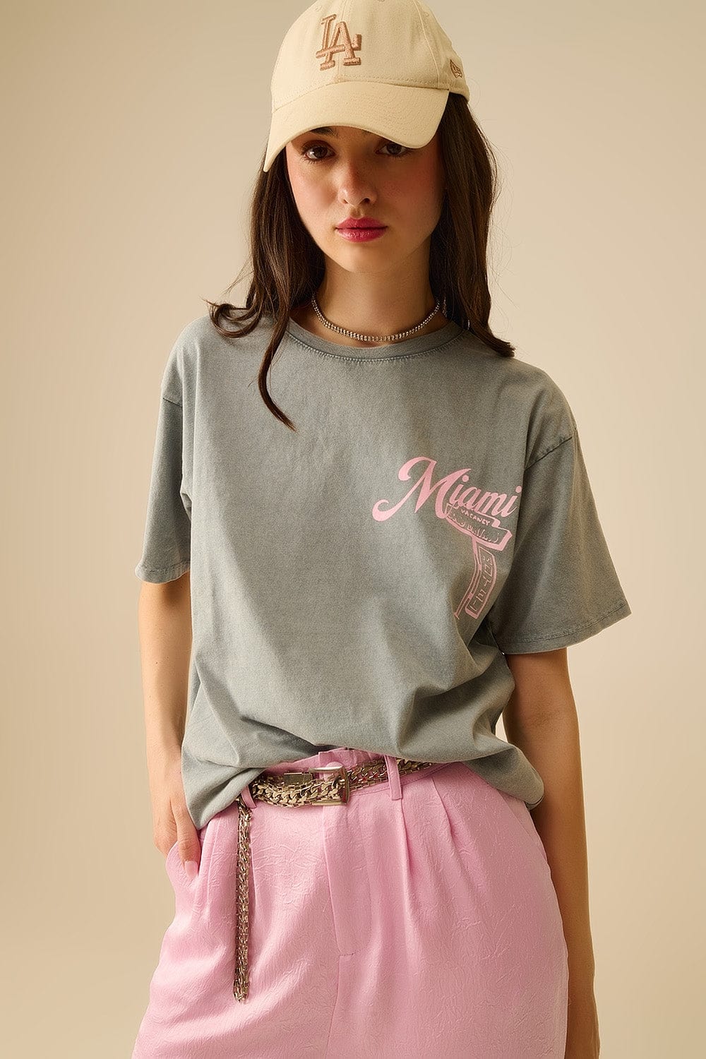 Q2 Women's Tees & Tanks One Size / Grey Grey T-Shirt With Miami Logo Print In Pink