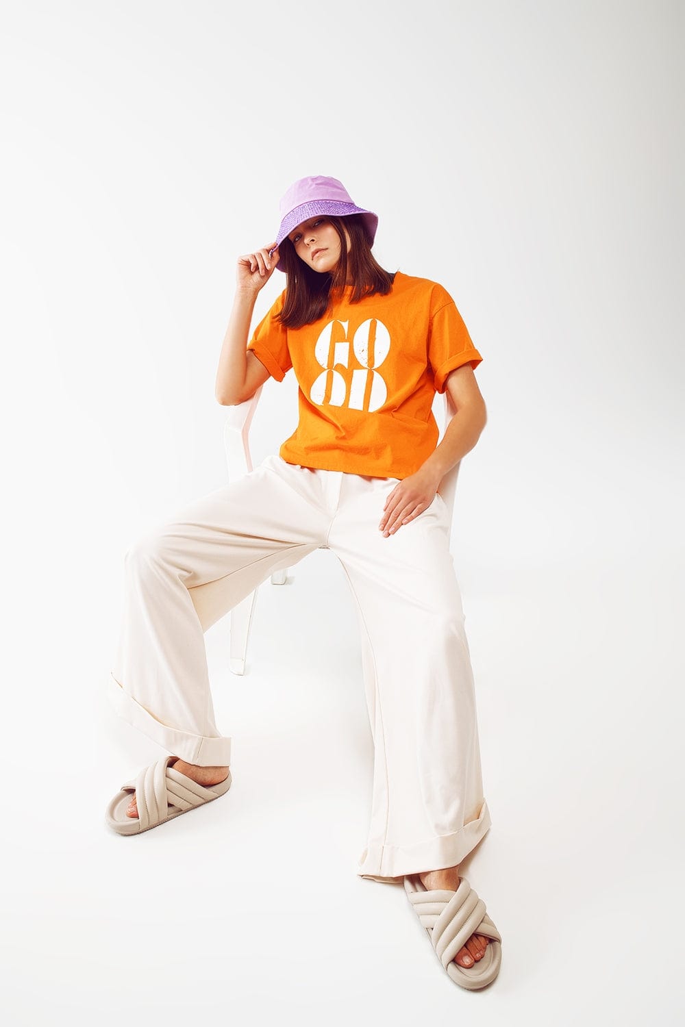 Q2 Women's Tees & Tanks One Size / Orange / Italia T-shirt With Good Vibes Text In Orange