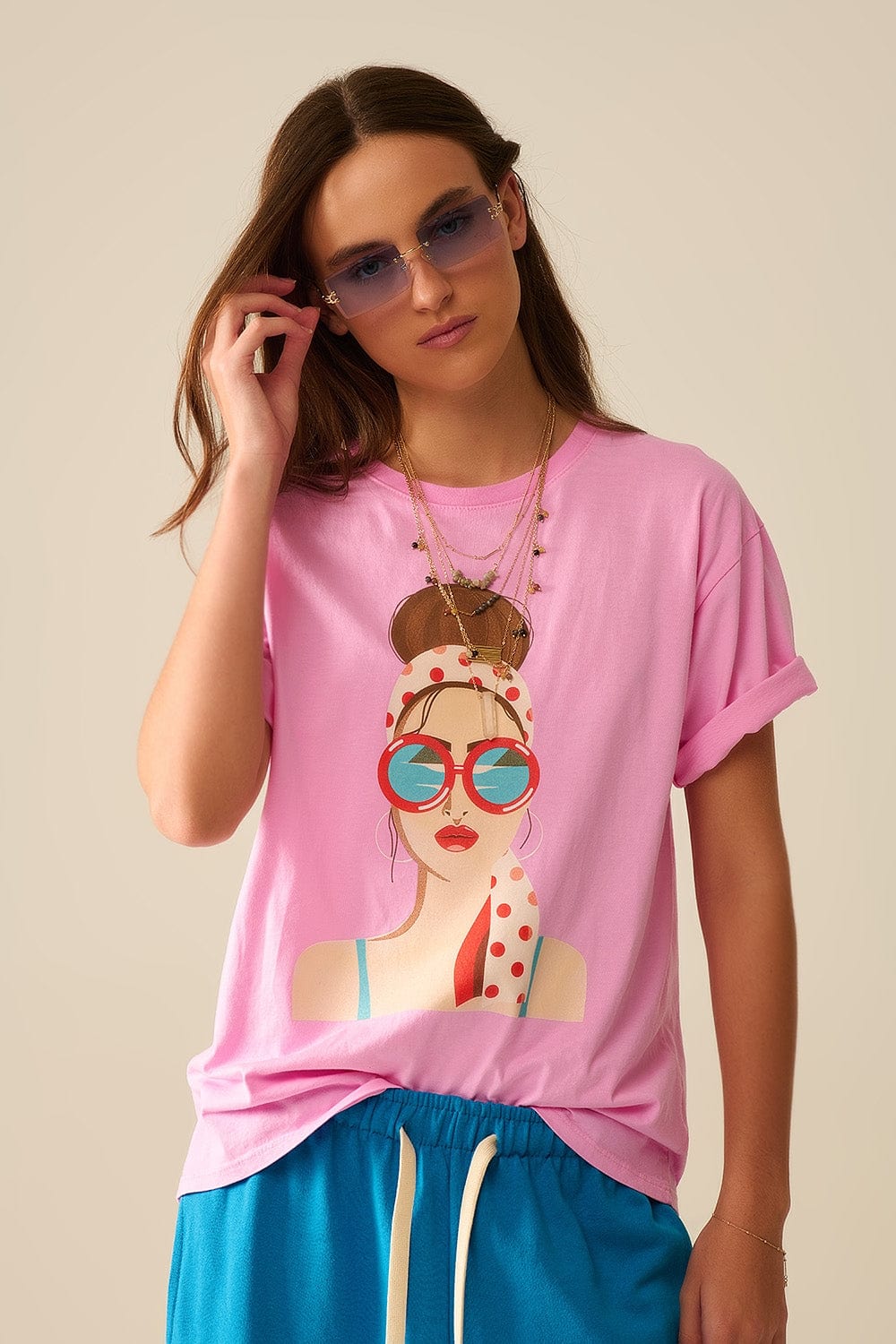 Q2 Women's Tees & Tanks One Size / Pink Pink T-Shirt Made In Italy With A Vintage Girl Graphic