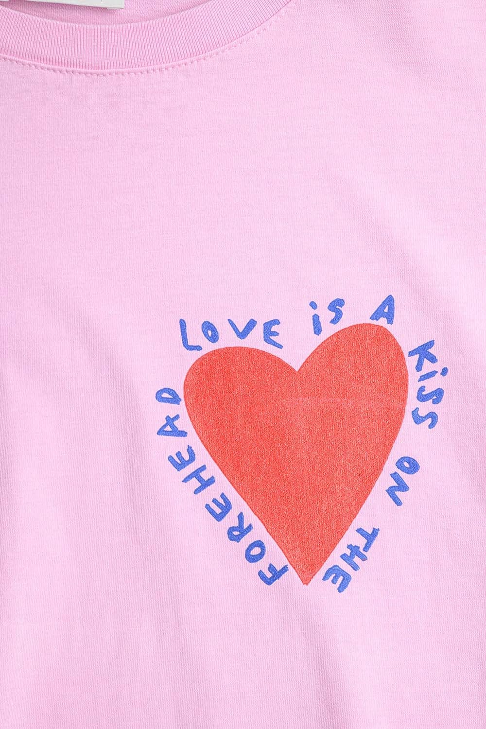 Q2 Women's Tees & Tanks One Size / Pink Pink T-Shirt With Love Is A Kiss On The Forehead