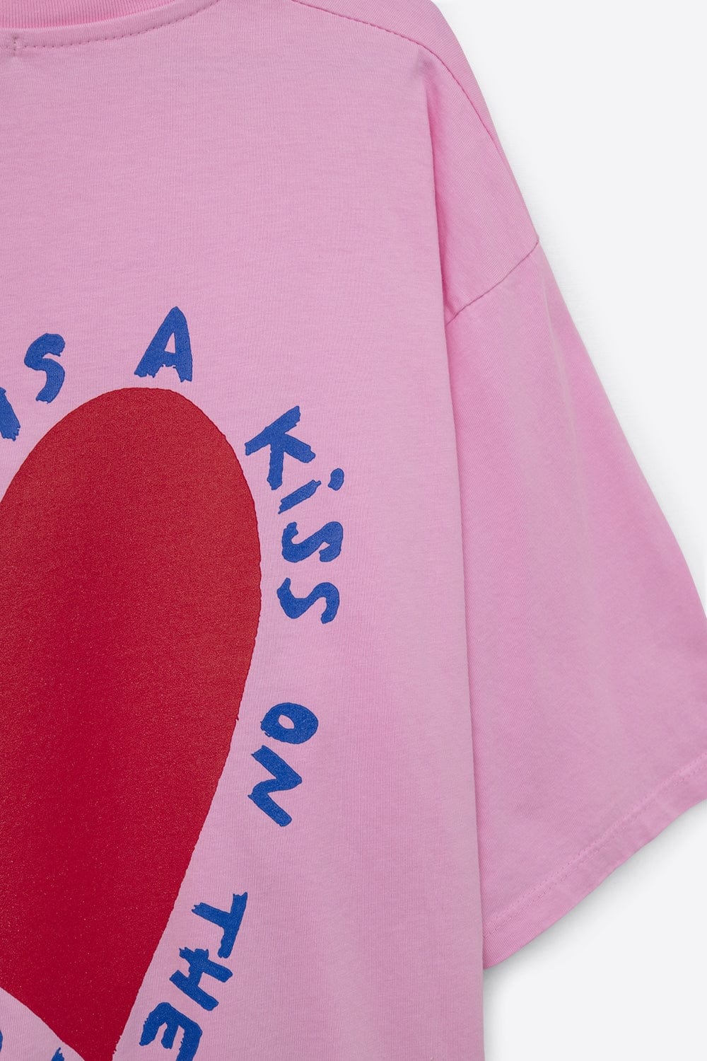Q2 Women's Tees & Tanks One Size / Pink Pink T-Shirt With Love Is A Kiss On The Forehead