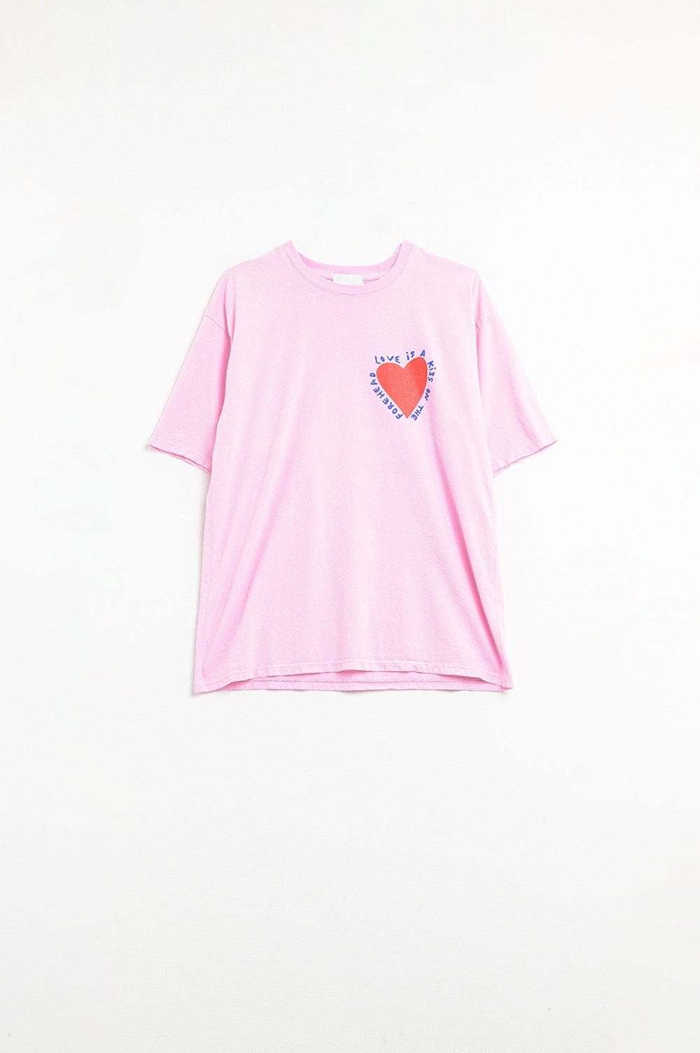 Q2 Women's Tees & Tanks One Size / Pink Pink T-Shirt With Love Is A Kiss On The Forehead