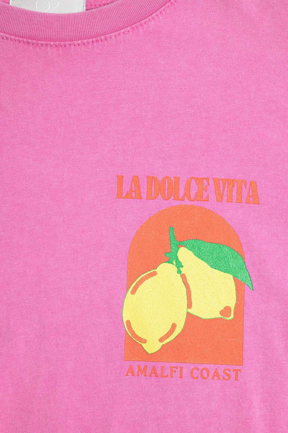 Q2 Women's Tees & Tanks One Size / Pink Relaxed Fit T-Shirt With La Dolce Vita Print In Pink