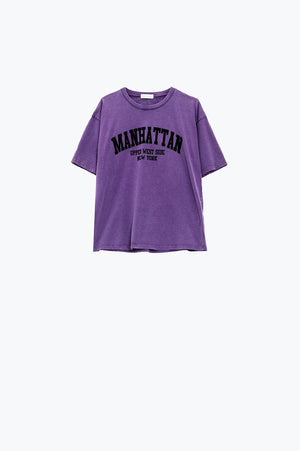 Q2 Women's Tees & Tanks One Size / Purple Purple Relaxed T-Shirt With Manhattan Text