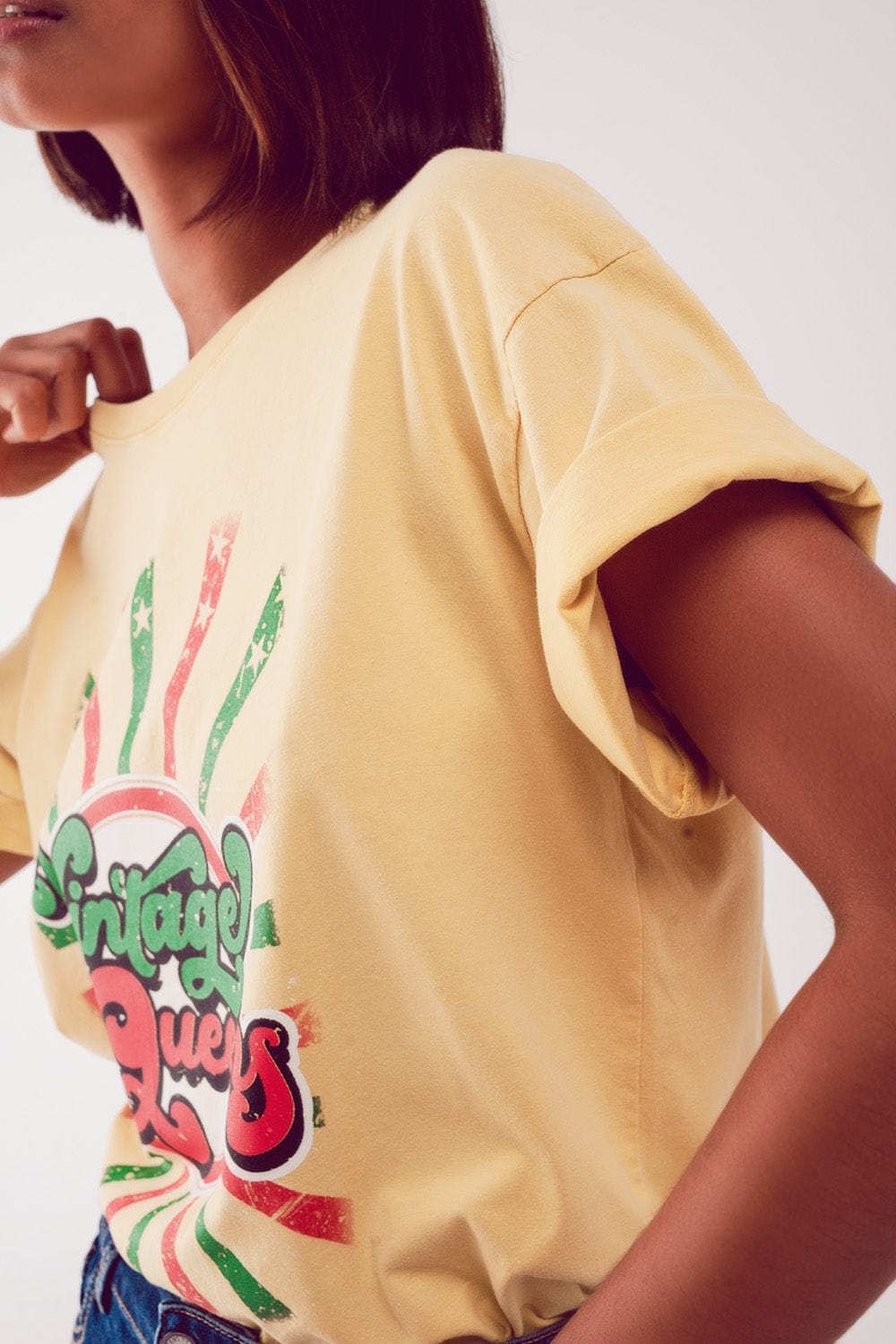 Q2 Women's Tees & Tanks One Size / Yellow / China Relaxed T Shirt with Yellow Vintage Queens Graphic