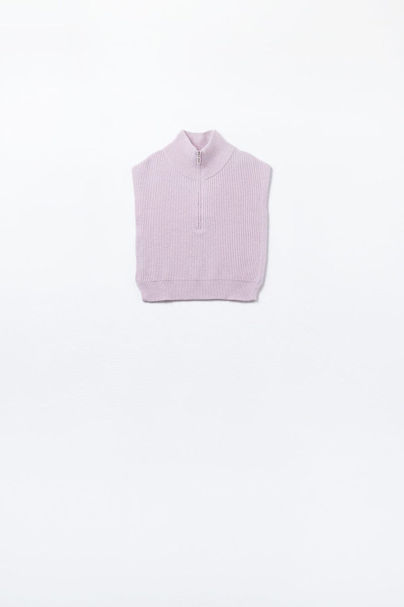 Q2 Women's Vest One Size / Pink Knitted Vest With High Half-Zip Collar And Large Armholes In Pink