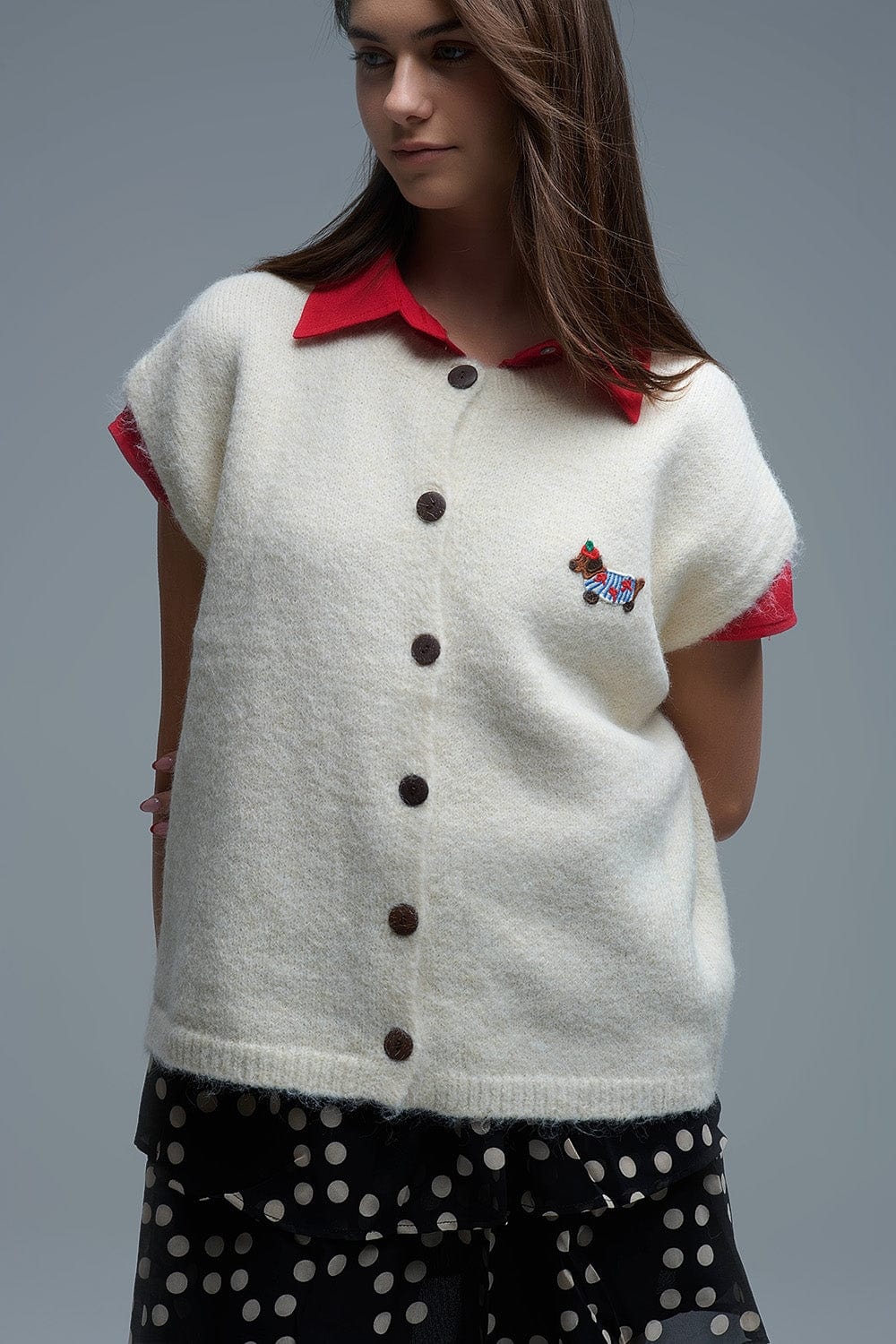 Q2 Women's Vest One Size / White Cream Relaxed Knitted Vest With Embroidered Cute Dog Detail