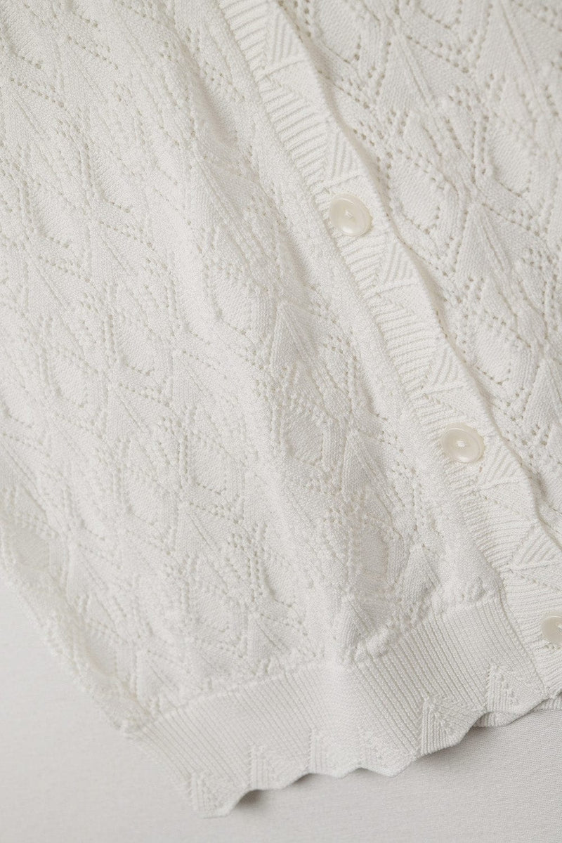 Q2 Women's Vest One Size / White Pointelle Knitted Vest With Scalloped Edges In White