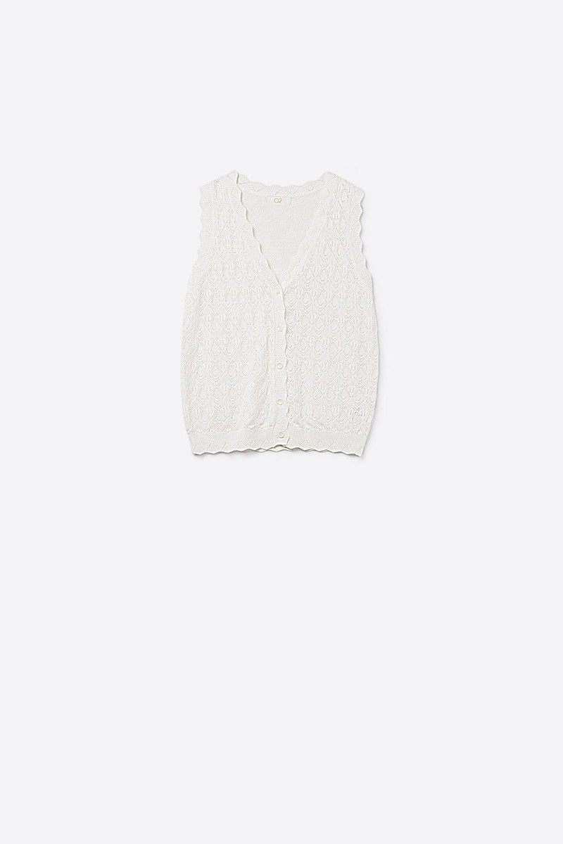Q2 Women's Vest One Size / White Pointelle Knitted Vest With Scalloped Edges In White