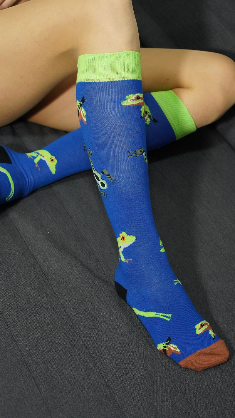 Socks n Socks Women's Fashion - Women's Intimates and Loungewear - Women's Socks & Hosiery - Socks One Color / One Size Women's Frog Knee High Socks