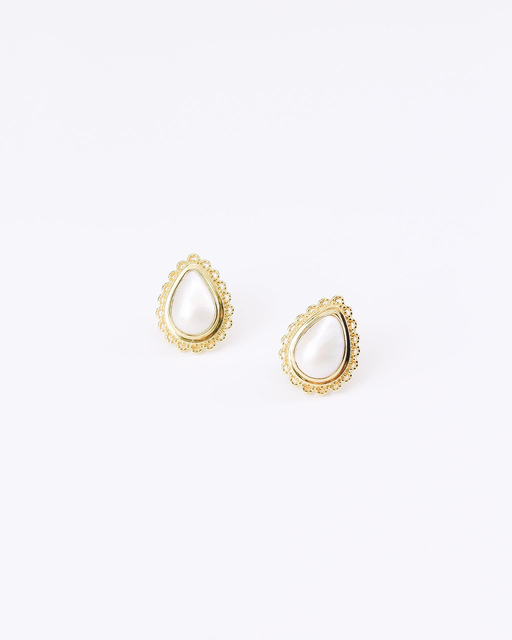 Truvai Women's Earrings Fay Pearl & Gold Vermeil Earrings