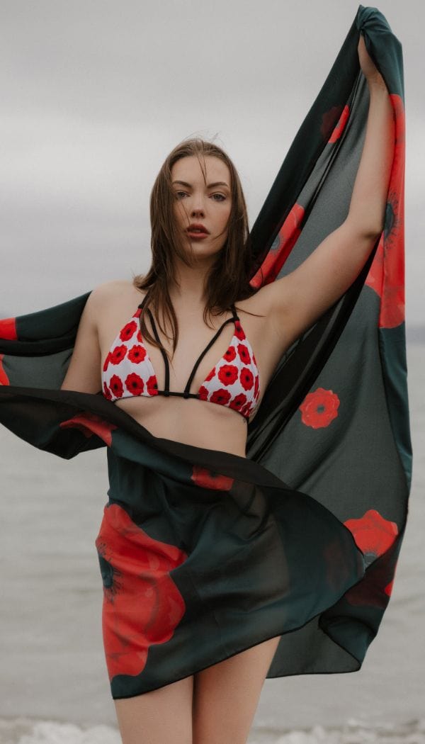 Voglia Swimwear Cover Ups Black / One size Nicolette Sarong