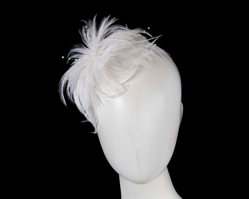 Cupids Millinery Women's Hat Cream Bridal feather fascinator comb