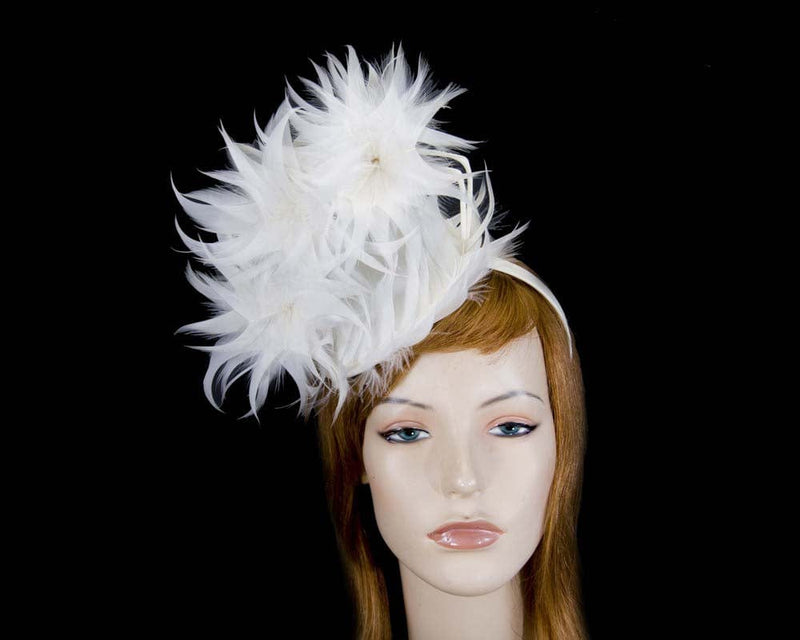 Cupids Millinery Women's Hat Cream Large cream feather racing fascinator by Max Alexander