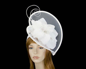 Cupids Millinery Women's Hat Cream Large white flower heart fascinator