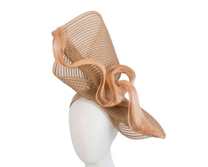 Cupids Millinery Women's Hat Gold Tall gold bespoke racing fascinator by Fillies Collection