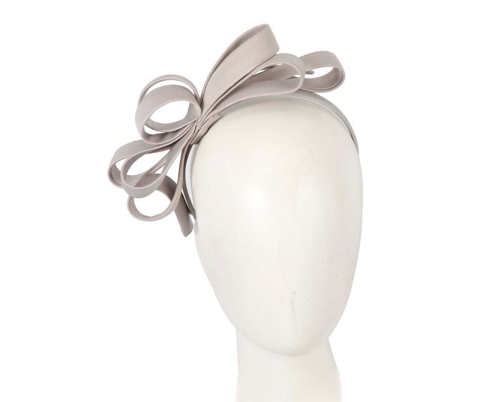 Cupids Millinery Women's Hat Silver Silver bow racing fascinator by Max Alexander