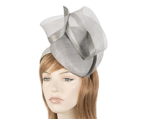 Cupids Millinery Women's Hat Silver Tall silver pillbox fascinator